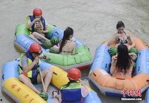 高空漂浮吃瓜群众