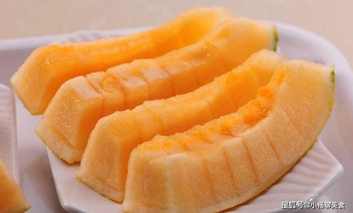 女人天天吃哈密瓜好吗,女性每日享用，健康美丽双丰收”